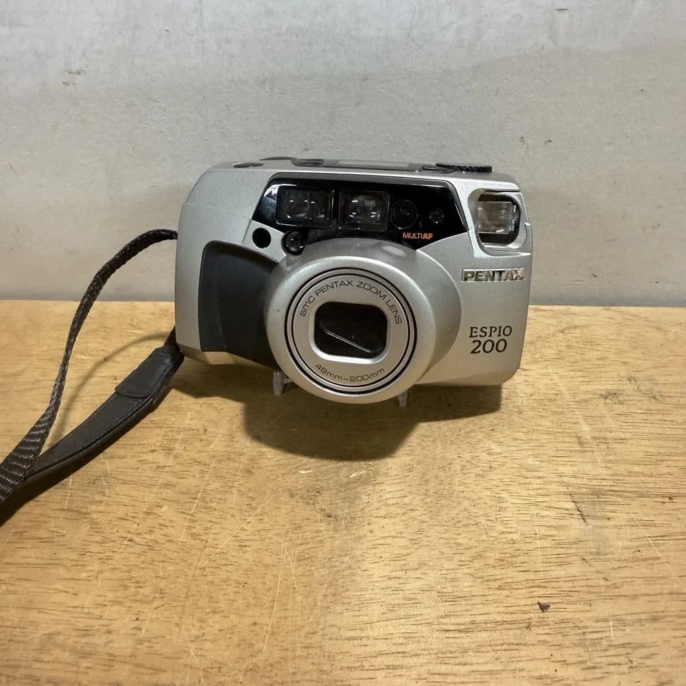 Pentax Espio 200 48-200mm Zoom 35mm Point & Shoot Film Camera Tested
